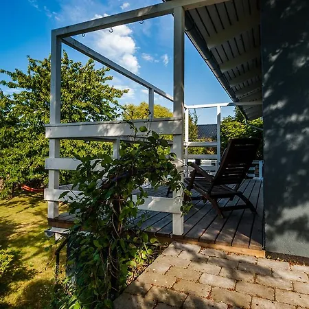 Rollike 24 Holiday House
